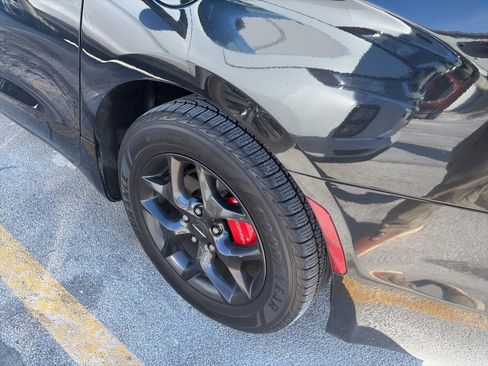 Used 2019 Chrysler Pacifica Touring-L Plus w/ Advanced Safetytec Group image 10