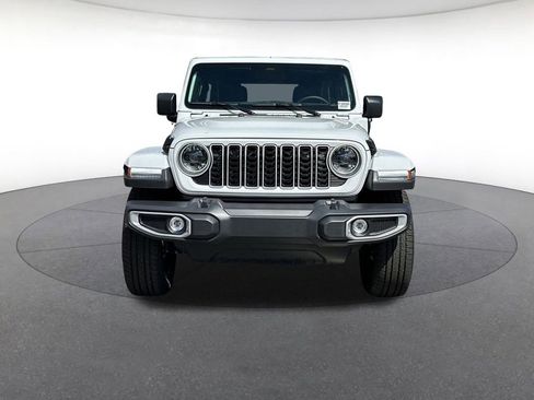 Used 2025 Jeep Wrangler Unlimited Sahara image 9