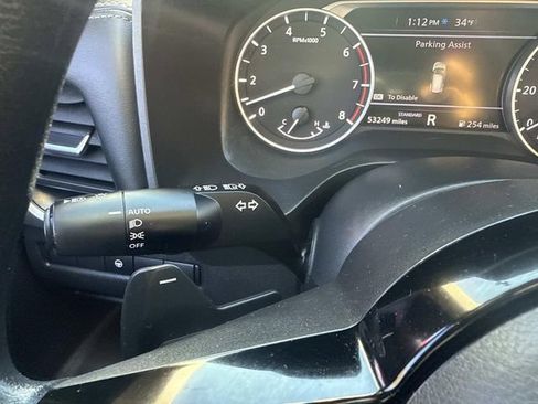 Used 2023 Nissan Rogue SV image 32