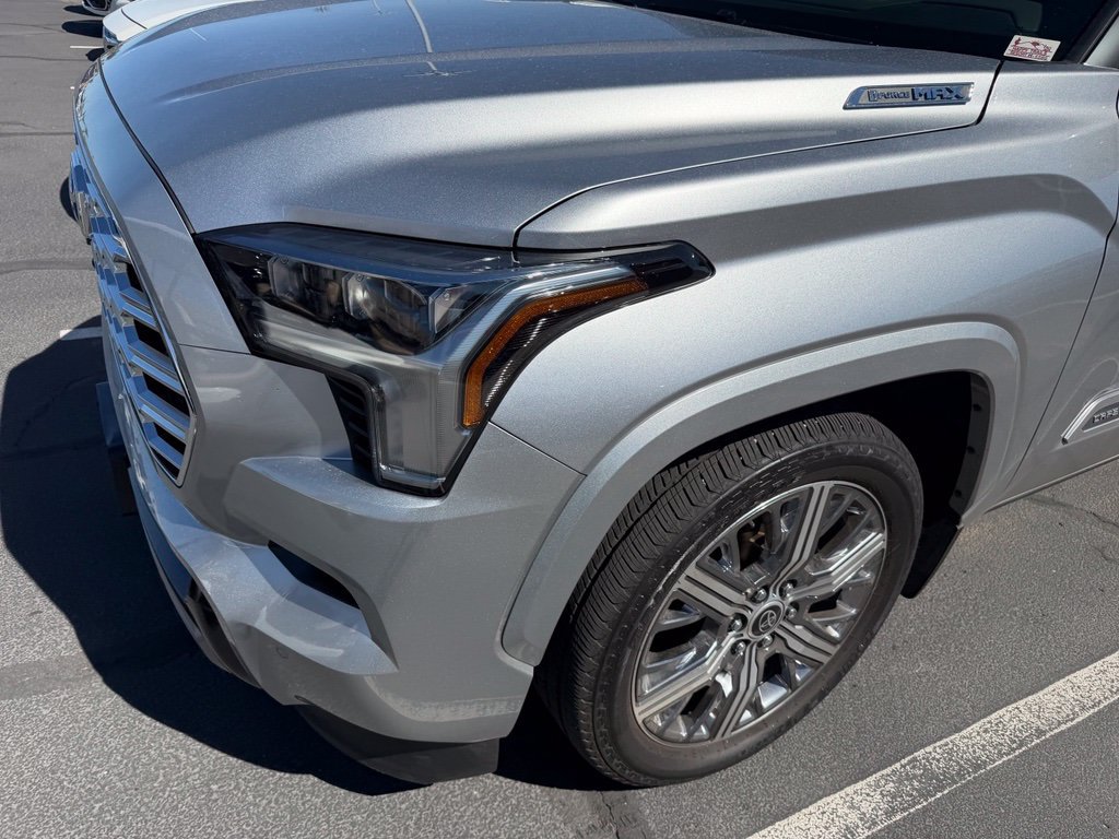 Used 2024 Toyota Sequoia Capstone AWD/4WD image 2