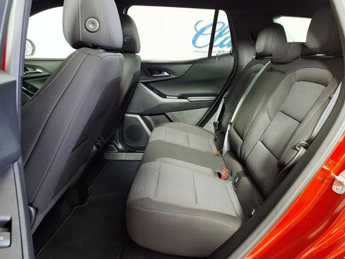Used 2026 Chevrolet Equinox LT FWD image 9