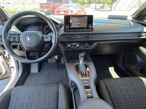 Used 2024 Honda HR-V Sport image 19