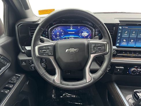 Used 2023 Chevrolet Silverado 1500 RST AWD/4WD image 12