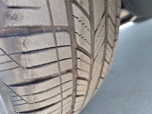 Used 2023 Mercedes-Benz CLA 250 w/ Premium Package image 30