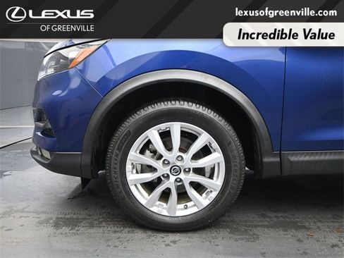 Used 2020 Nissan Rogue Sport SV w/ All-Weather Package image 9