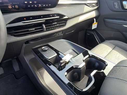 New 2026 Buick Enclave Sport Touring w/ Super Cruise Package AWD/4WD image 23