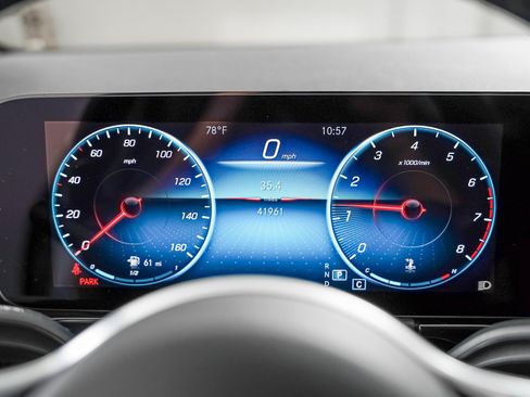 Certified 2023 Mercedes-Benz GLA 250 image 13