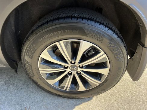 Certified 2025 INFINITI QX60 Pure image 16