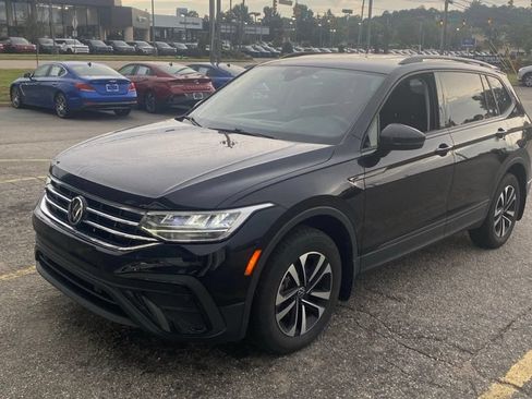 Used 2024 Volkswagen Tiguan S AWD/4WD image 1