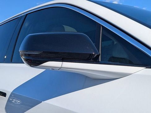 New 2026 Cadillac Lyriq Luxury image 10