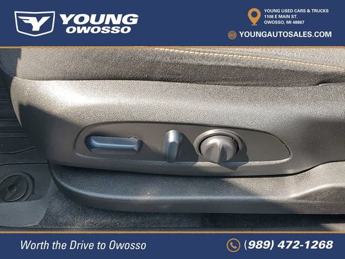 Certified 2024 Chevrolet Equinox LT w/ LPO, Floor Liner Package FWD image 7