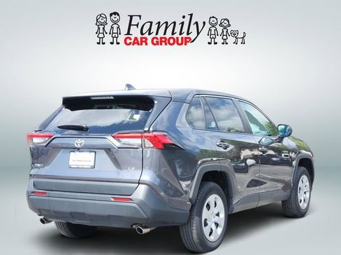 Used 2025 Toyota RAV4 LE image 4