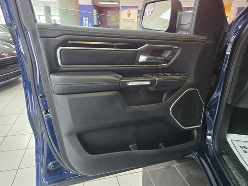 Used 2020 RAM 1500 Laramie w/ Sport Appearance Package AWD/4WD image 7