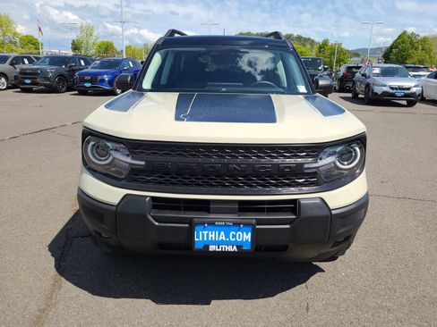 Used 2025 Ford Bronco Sport Big Bend w/ Convenience Package AWD/4WD image 14