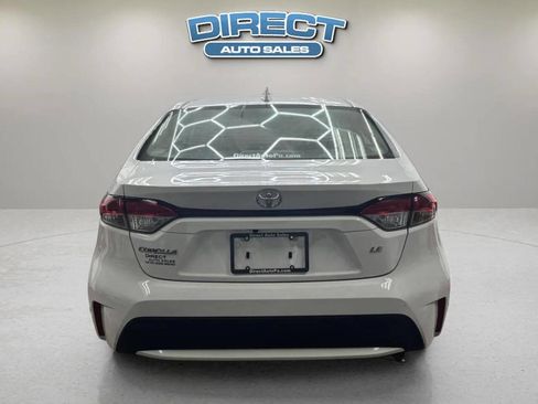 Used 2022 Toyota Corolla LE image 5