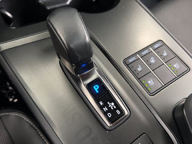 Used 2025 Lexus UX 300h FWD w/ Accessory Package (Z2) image 23