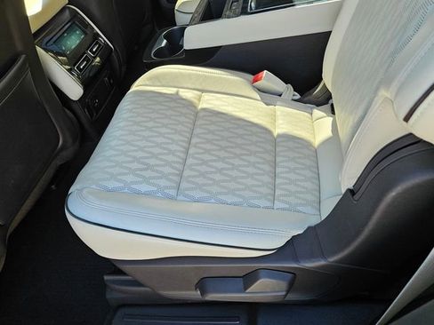 Used 2020 Lincoln Aviator Black Label w/ Dynamic Handling Package image 27