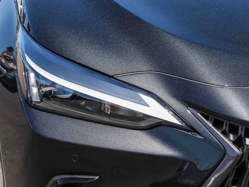 Used 2024 Lexus NX 350h AWD image 11
