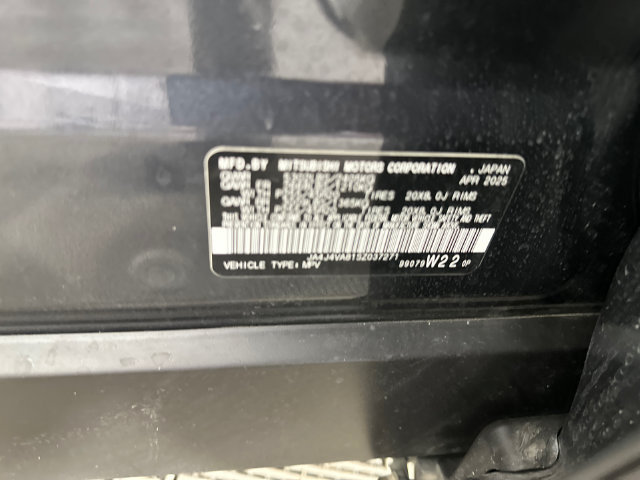 Used 2025 Mitsubishi Outlander SE AWD/4WD image 34