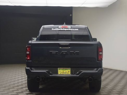 New 2026 RAM 1500 4x4 Crew Cab image 13
