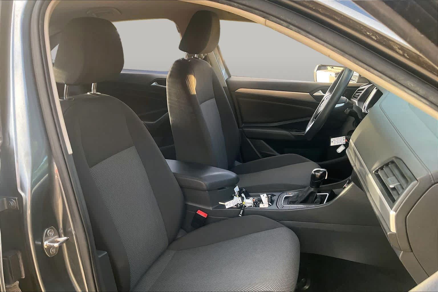Used 2020 Volkswagen Jetta S w/ Driver Assistance Package FWD image 9