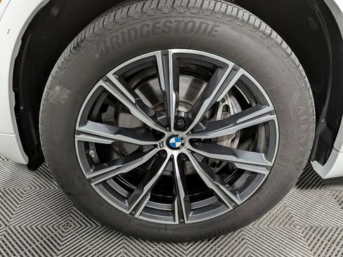 Certified 2025 BMW X5 xDrive40i w/ M Sport Package image 48