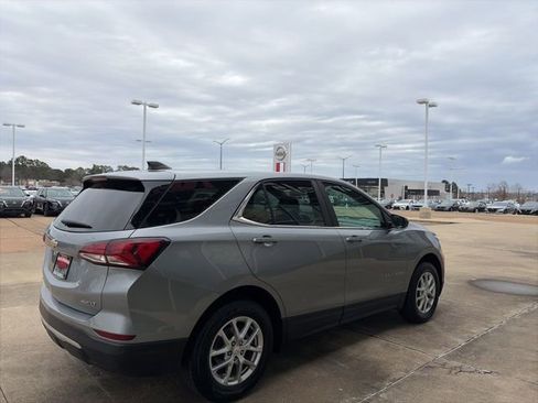 Used 2024 Chevrolet Equinox LT image 5