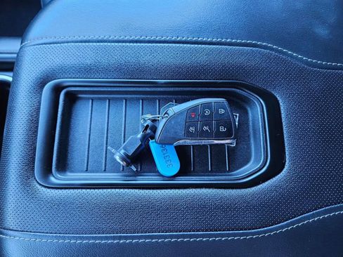 Used 2024 Chevrolet Tahoe Premier image 29