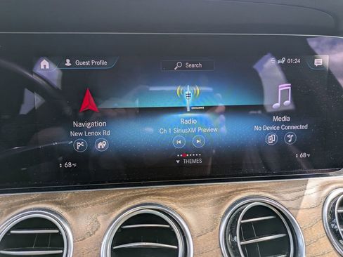 Used 2021 Mercedes-Benz E 350 4MATIC Sedan image 22