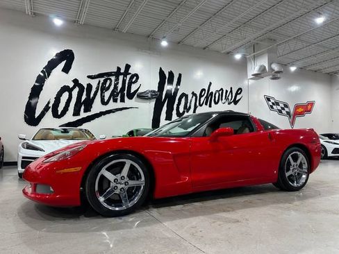 Used 2007 Chevrolet Corvette Coupe w/ Preferred Equipment Group RWD image 27