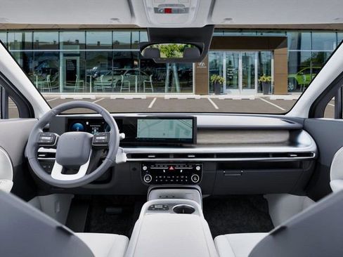 New 2026 Hyundai Ioniq 9 SEL image 11