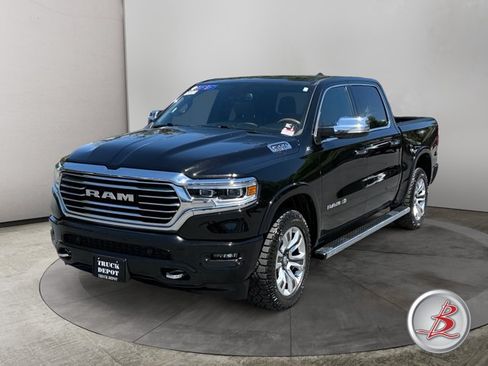 Used 2019 RAM 1500 Laramie Longhorn w/ Body-Colour Bumper Group AWD/4WD image 3