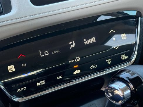 Certified 2019 Honda HR-V EX-L image 24