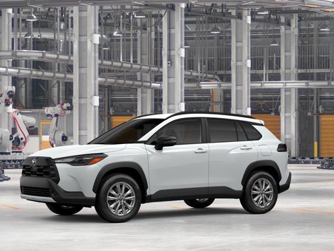 New 2026 Toyota Corolla Cross LE image 4