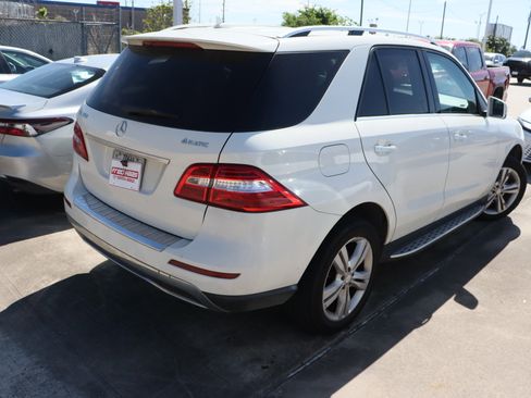 Used 2013 Mercedes-Benz ML 350 4MATIC image 11