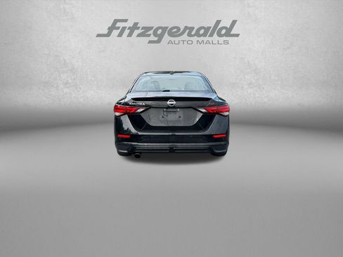 Used 2025 Nissan Sentra SR FWD image 7