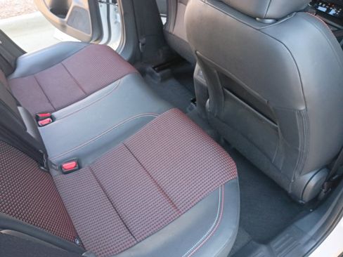 Used 2026 Nissan Kicks SR FWD image 29