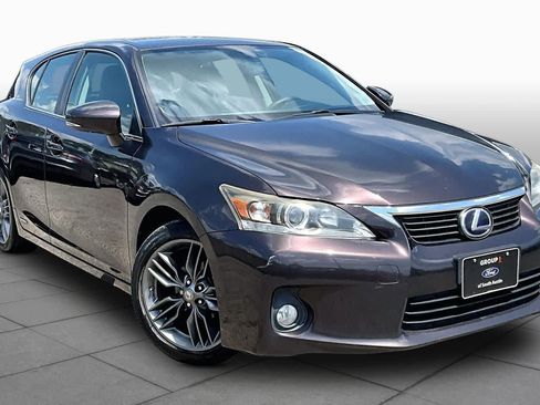 Used 2013 Lexus CT 200h w/ Premium Pkg FWD image 3