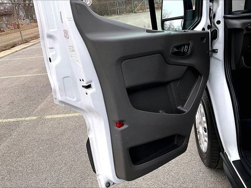 Used 2024 Ford Transit 350 XLT image 21