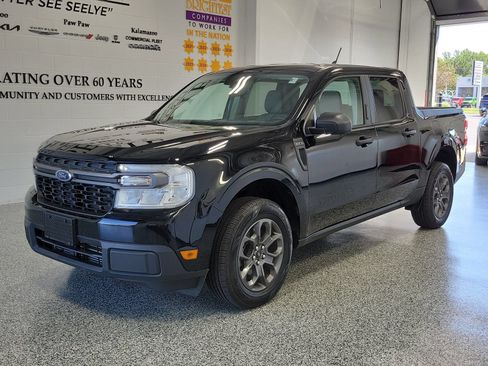 Certified 2022 Ford Maverick XLT FWD image 4