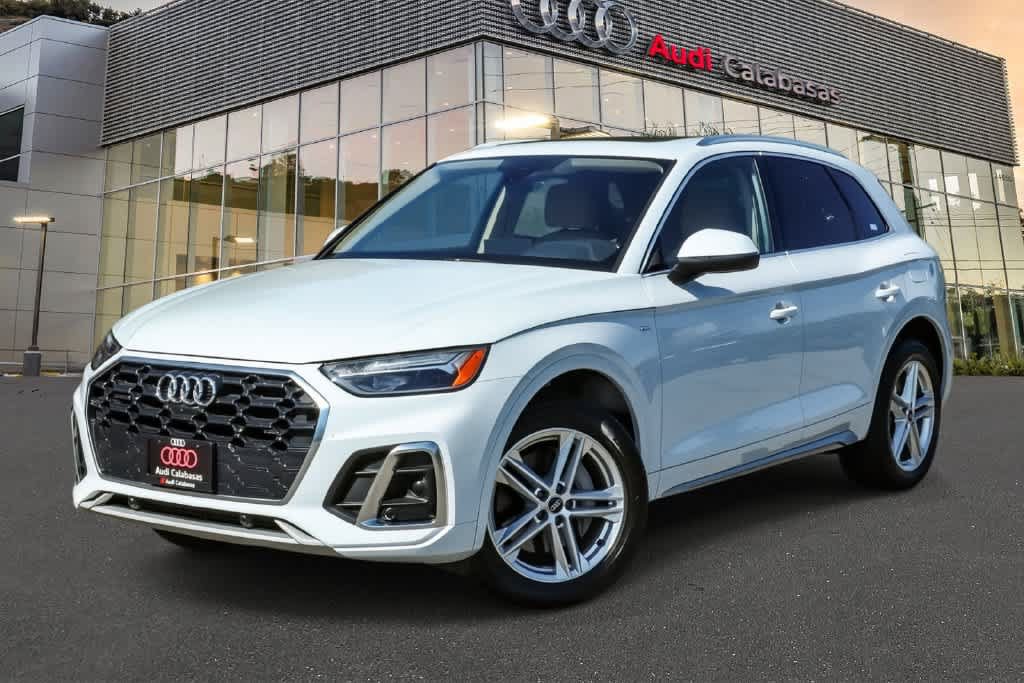 Used 2021 Audi Q5 e Premium Plus AWD/4WD image 1