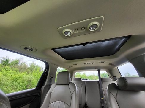 Used 2015 GMC Acadia Denali AWD/4WD image 16