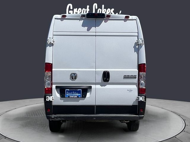 Used 2025 RAM ProMaster 2500 w/ Convenience Group FWD image 4