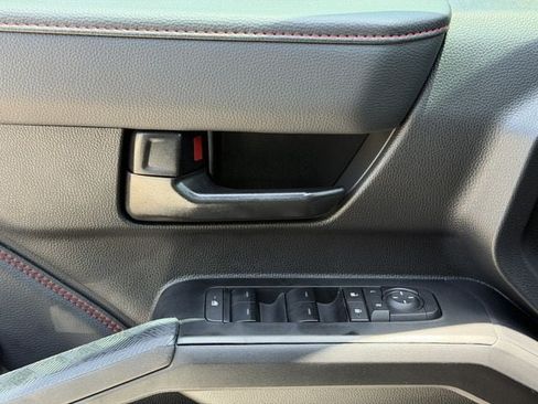 Certified 2025 Toyota Tacoma TRD Pro AWD/4WD image 25