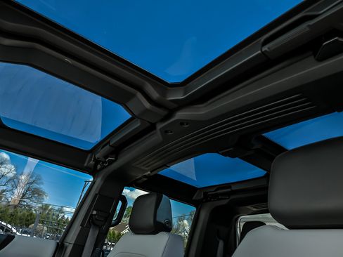 Used 2022 GMC Hummer EV Edition 1 w/ LPO, Illumination Package AWD/4WD image 22