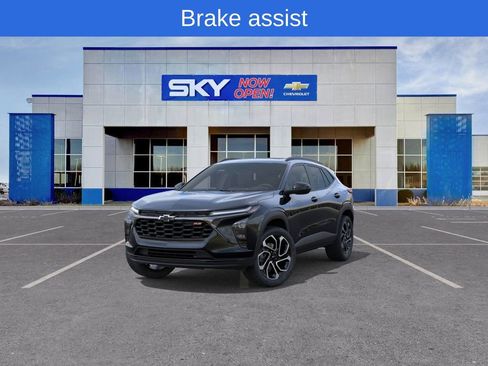 New 2026 Chevrolet Trax RS w/ Sunroof Package image 8