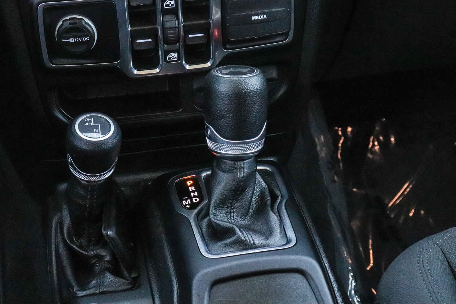 Used 2021 Jeep Wrangler Unlimited Sport AWD/4WD image 26