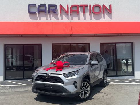 Used 2021 Toyota RAV4 XLE Premium AWD/4WD image 2