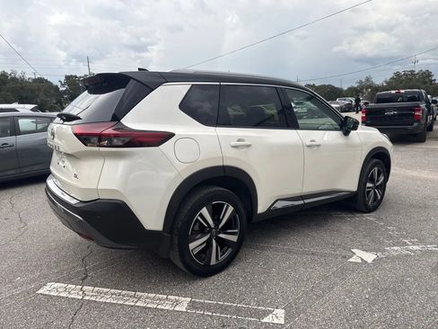 Used 2023 Nissan Rogue SL FWD image 9