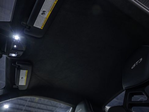 Used 2024 Porsche 911 GT3 image 21